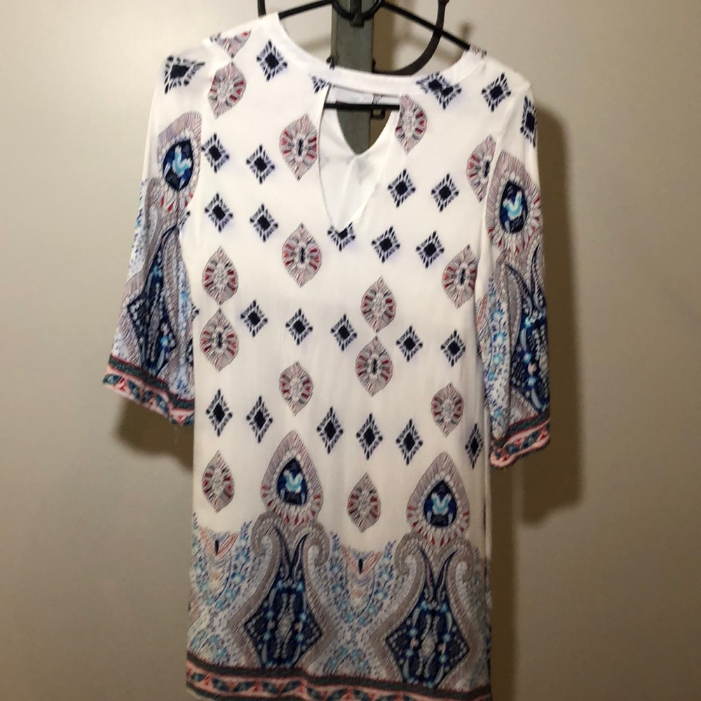 Cute 3/4 sleeve dress